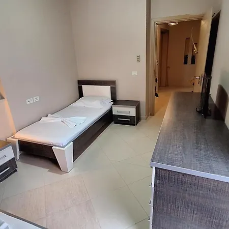 Balcony View Apartment *